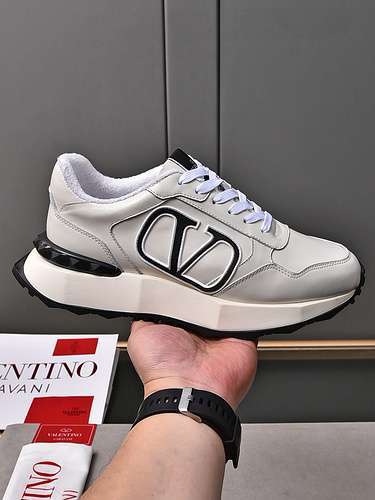 Scarpe uomo Valentino Codice 0305C10 Taglia 3944 45 personalizzata