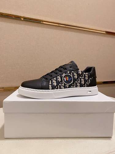 Scarpe Dior uomo Codice 0314B30 Taglia 3844