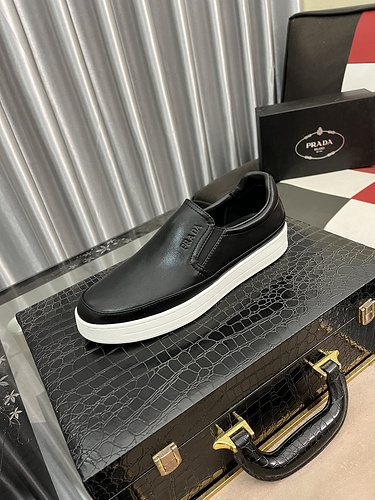 Prada Men's Shoes Code: 0302B50 Size: 38-44