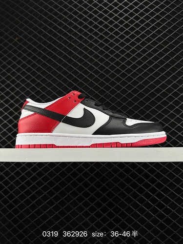 3 Nike SB Dunk Low series retro low-top casual sports skateboard shoes. The ZoomAir cushion is soft 