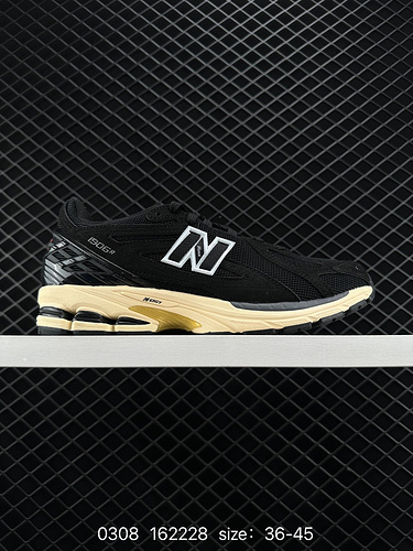 4. The New Balance M96 series of retro single-product treasure dad shoes are the same as the 22. The