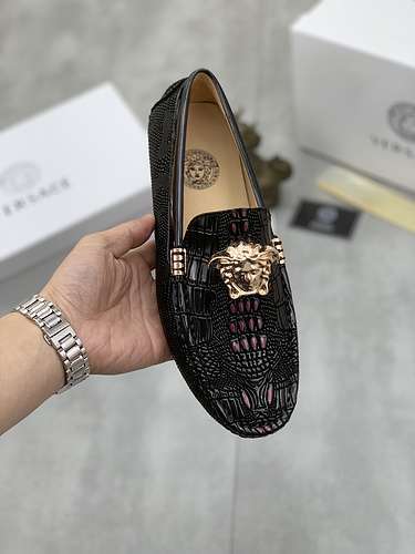 Scarpe uomo Versace Codice 0307B20 Taglia 3844 45 personalizzate