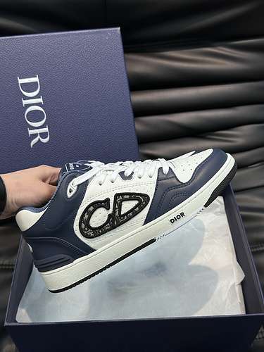 Scarpe Dior uomo Codice 0223B60 Taglia 3844