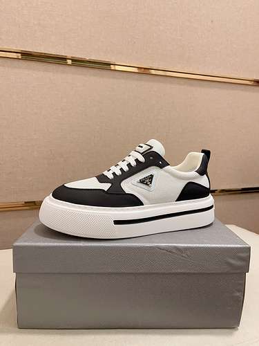 Scarpe Prada Uomo Codice 0314C20 Taglia 3844