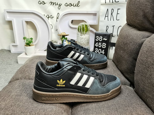 304DAdidas Forum 84 Low low-top versatile trendy casual sports sneakers. Based on the shape of retro