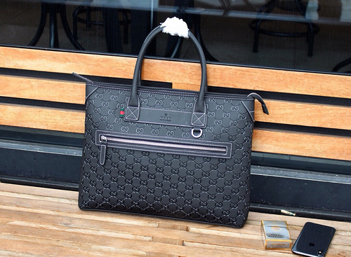 LL men's bag, LL briefcase, LL handbag, made of imported original cowhide, high-end quality, deliver