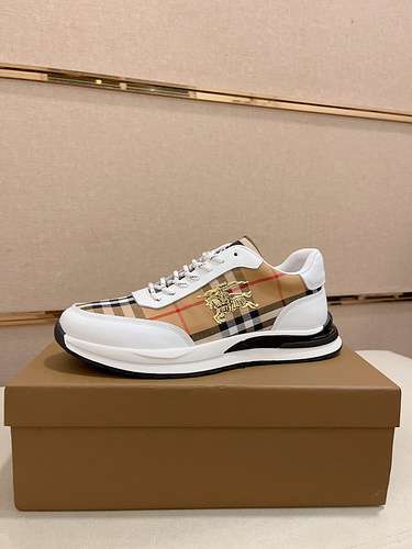 Scarpe uomo Burberry Codice 0324B40 Taglia 3844 45 personalizzabili