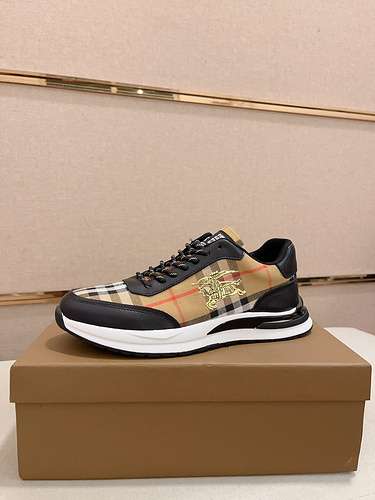 Scarpe uomo Burberry Codice 0324B40 Taglia 3844 45 personalizzabili