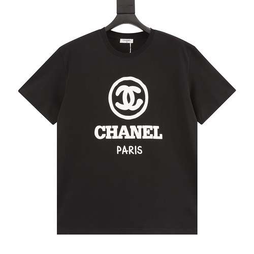 CHANEL Logo Chanel in schiuma con slogan stampato, girocollo, maniche corte