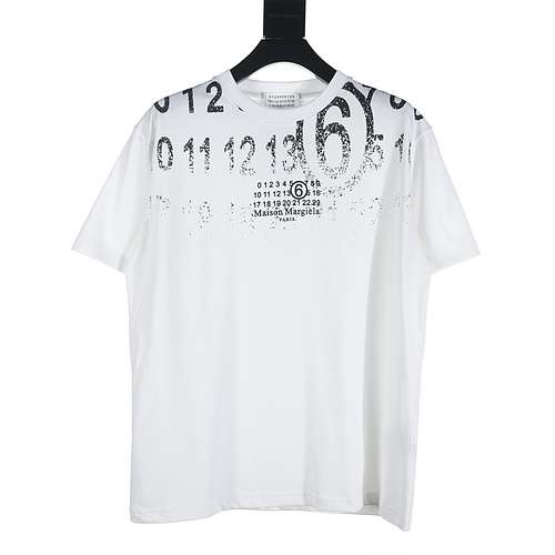 Tshirt Margiela MM6 a maniche corte con stampa alfanumerica