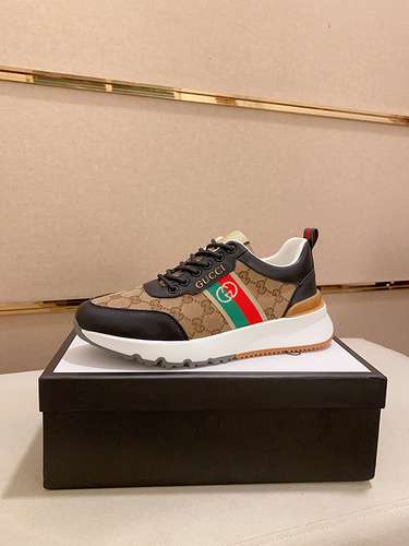 Scarpe uomo GUCCI Codice 0324B50 Taglia 3844 45 personalizzabili