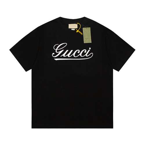 Tshirt con stampa di lettere irregolari GC Gucci