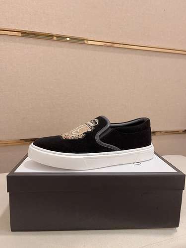 GUCCI scarpe uomo Codice 0324B20 Taglia 3844