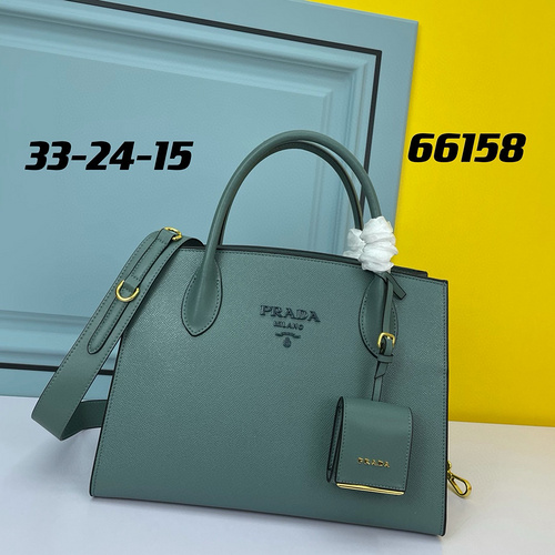 P's handbag is made of imported original cowhide, high-end quality, delivery gift bag invoice, size 