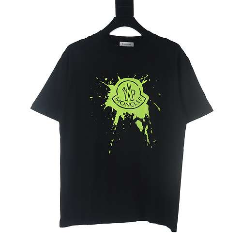 T-shirt a maniche corte con stampa graffiti MC mascherata