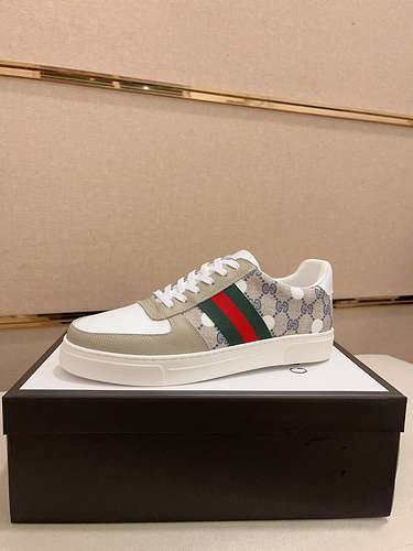 GUCCI scarpe uomo Codice 0324B30 Taglia 3844