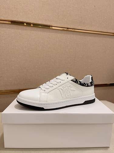 Scarpe Dior uomo Codice 0326B40 Taglia 3844