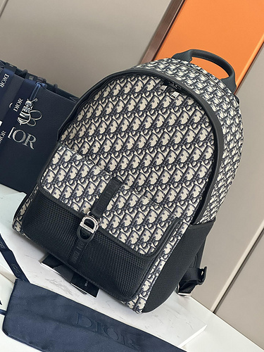 DIOR men's bag, Dior men's special backpack, made of imported top-quality original leather, high-end