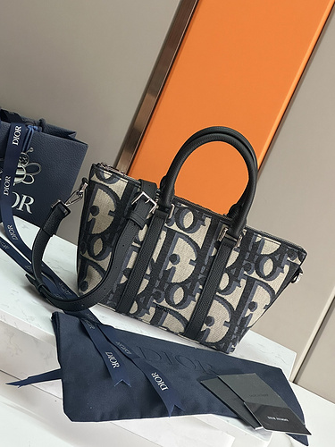 DIOR handbag, Dior crossbody bag for women, made of imported top original leather, high-end replica 