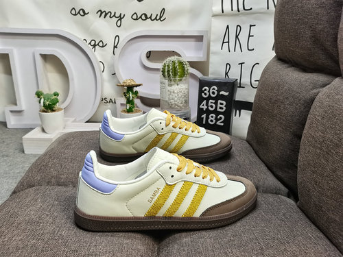 182DAdidas originals Busenitz Vulc adidas Nearly 70 years of classic Originals made of suede leather