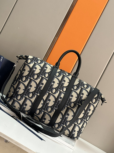 DIOR men's bag, Dior men's special travel bag, made of imported top original leather, high-end repli