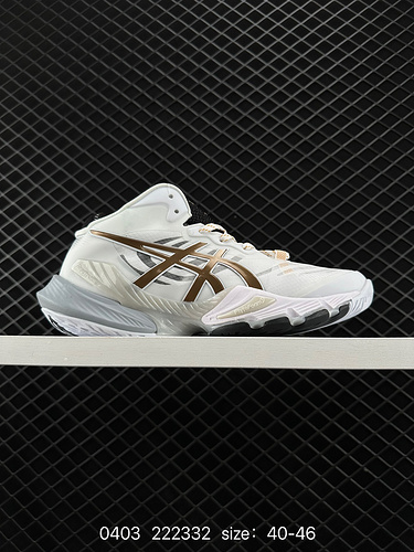 6 Asics METARISE is a shoe with a wider audience than Gelhoop. It is carefully polished every year a