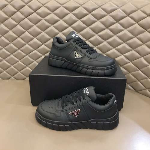 Scarpe Prada Uomo Codice 0406B50 Taglia 3844