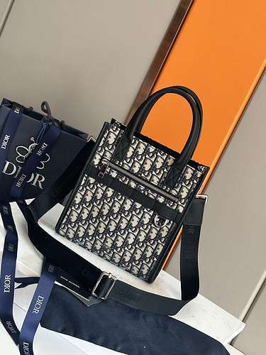 DIOR handbag, Dior crossbody bag for women, made of imported top original leather, high-end replica 