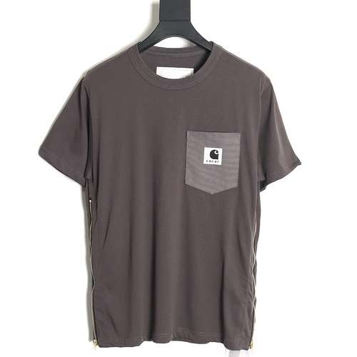 T-shirt a maniche corte con cerniera laterale congiunta Sacai x carhartt 24SS Carhart