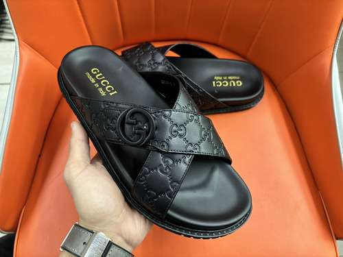 GUCCI men's shoes Code: 0415B10 Size: 38-44