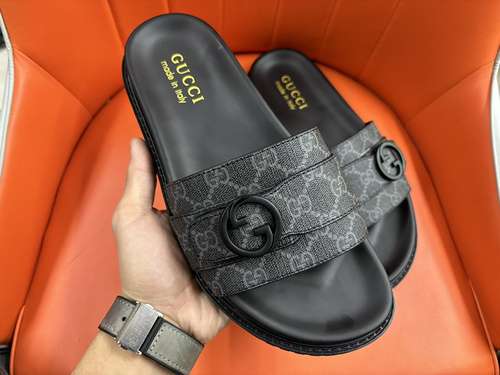 GUCCI men's shoes Code: 0415B10 Size: 38-44