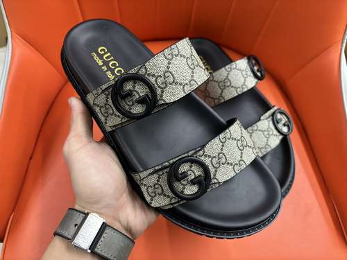 GUCCI men's shoes Code: 0415B10 Size: 38-44