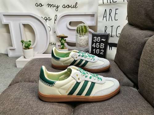 162DAdidas originali Busenitz Vulc adidas Quasi 70 anni di classici Originali realizzati in pelle sc