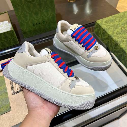 GUCCI men's and women's shoes Code: 0415C20 Size: Women's 35-40 Men's 39-45.