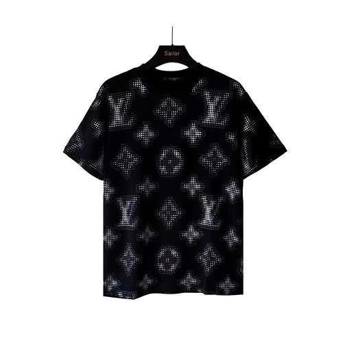 Tshirt a maniche corte con logo sfumato all-over di LVLouis Vuitton 24SS