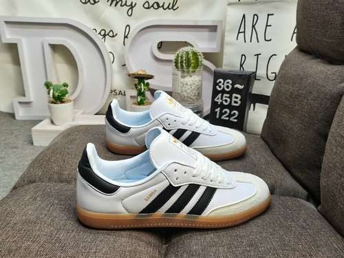 122DAdidas originali Busenitz Vulc adidas Quasi 70 anni di classici originali realizzati in pelle sc