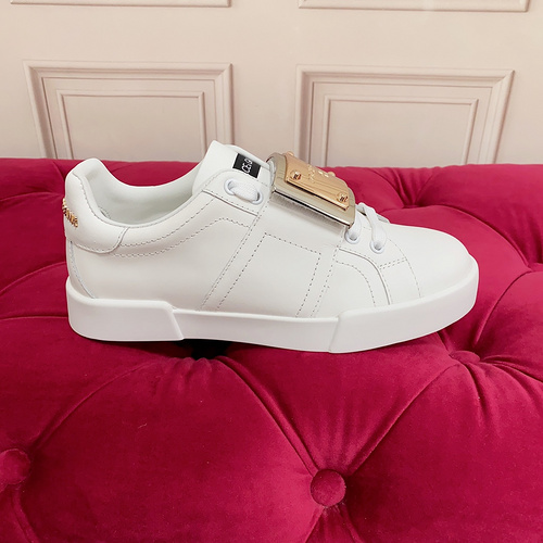 Dolce & Gabbana Men's and Women's Shoes Coding: 0410C40 Size: Women's 35-41 Men's 39-45 Standard