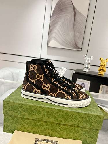 GUCCI men's and women's shoes Code: 0415C40 Size: 35-45 (45 is custom-made and cannot be returned or