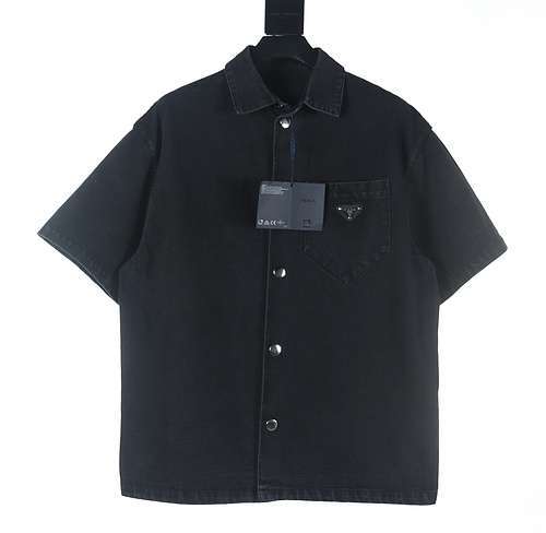 Camicia Prada PRD a maniche corte in denim nero con logo triangolare