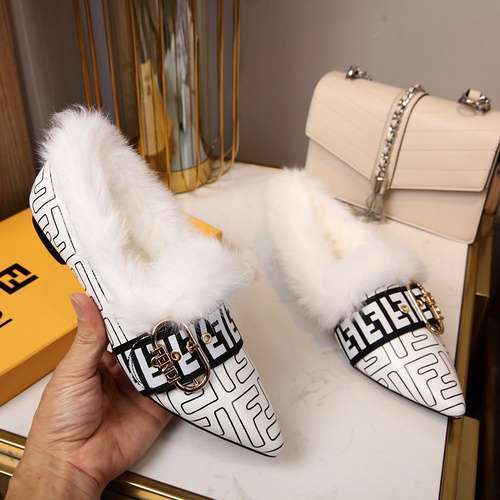 FENDI Fendi genuine pickup rabbit fur pointed-toe shoes Size: 35-41 (41 customized) Q62YS26