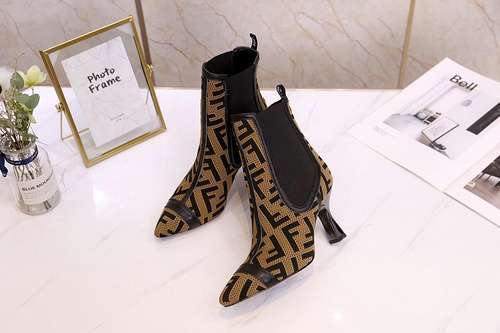 FENDI Fendi's new short boots size: 35-41 (41 customized) Q62YS27