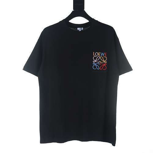 Tshirt a maniche corte ricamata a colori con logo tridimensionale LELoewe Pocket