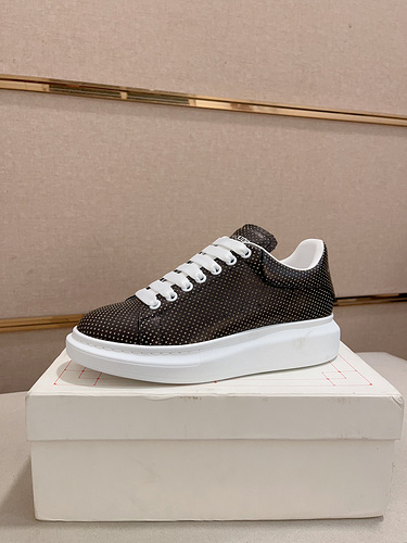McQueen* men's and women's shoes Code: 0313B50 Size: 35-45 (45 can be ordered, non-refundable)