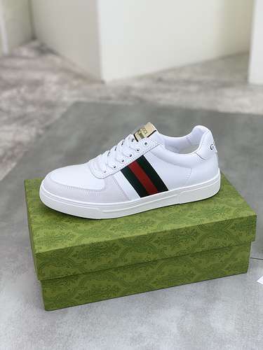 Scarpe uomo GUCCI Codice 0429B50 Taglia 3844