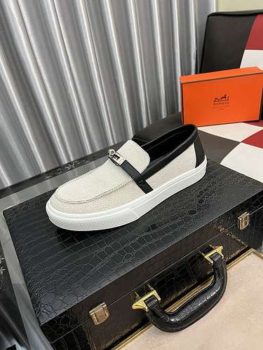 Scarpe uomo Hermes Codice 0503B40 Taglia 3844