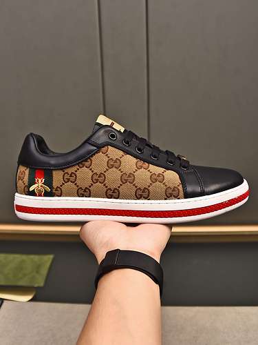 Scarpe uomo GUCCI Codice 0505B30 Taglia 3844 45 personalizzate