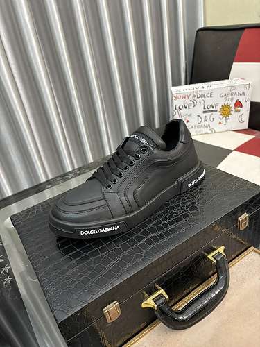 Dolce & Gabbana Men's Shoes Code: 0504B50 Size: 38-46