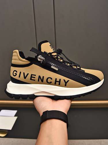 Scarpe uomo Givenchy Codice 0505C10 Taglia 3844 45 personalizzata