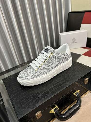 Scarpe Versace uomo Codice 0503B30 Taglia 3944