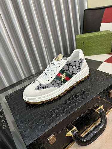 GUCCI men's shoes Code: 0504B40 Size: 38-44